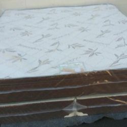 Brand New King Size Pilllowtop Mattress Included Box Spring. 