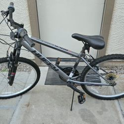 Huffy Boys 24 Inch Bike