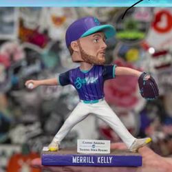 MERRILL KELLY BOBBLEHEAD🔥🔥🔥