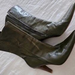 ZARA  Army Green Leather Boots Sz 7