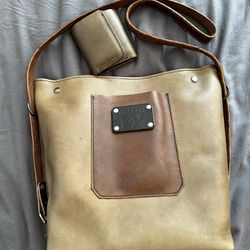Ageless Valor Leather Tote And Wallet