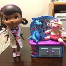 Disney JR. Doc McStuffins talking check-up clinic