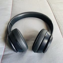 All Black Beats Solo Bluetooth Wireless Headphones