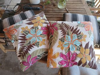 Tropical Floral Outdoor Throw Pillows Set of 4