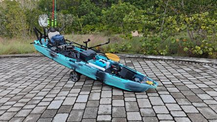 Fully Loaded Electric Fishing Kayak – 2 Person + Motor + Pedals + 100Ah Lithium