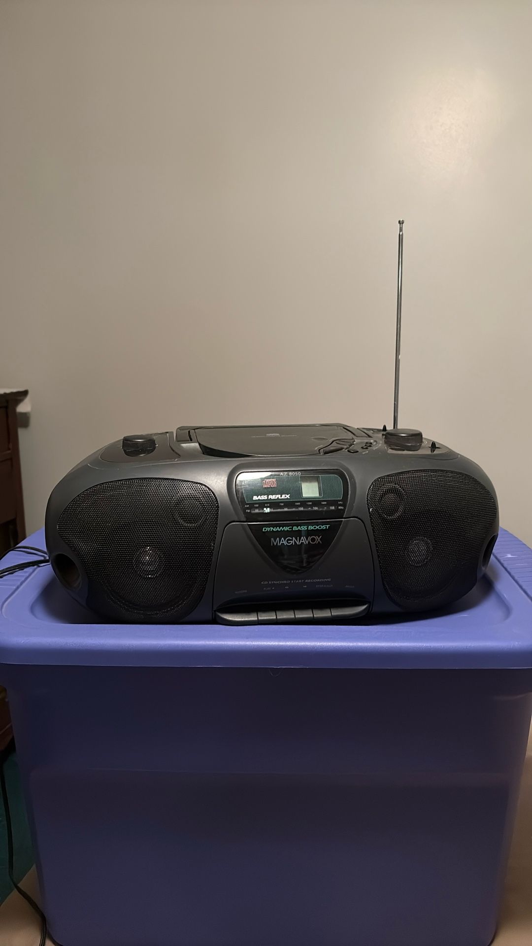 Magnavox AZ 8050 Boombox