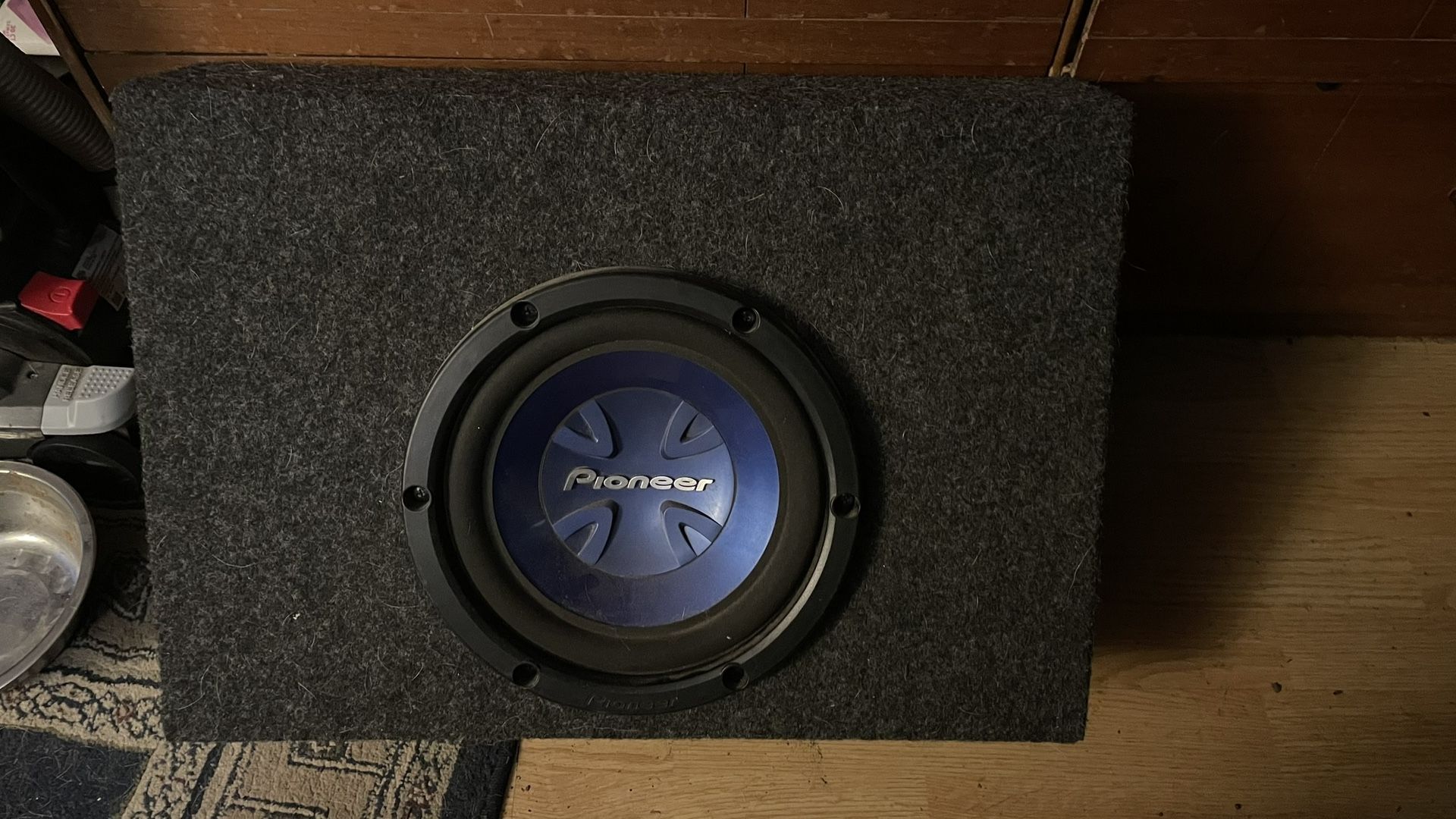 Pioneer 10” Subwoofer In Non Ported Enclosure