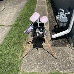 Women’s Left Handed Golf Clubs