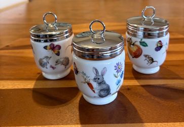 Royal Worcester Egg Coddlers – Set of 3 Vintage “Skippety Tail” Pattern + 1 Cracked