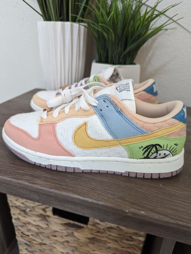 Nike W Dunk Low SE Size Women Mens