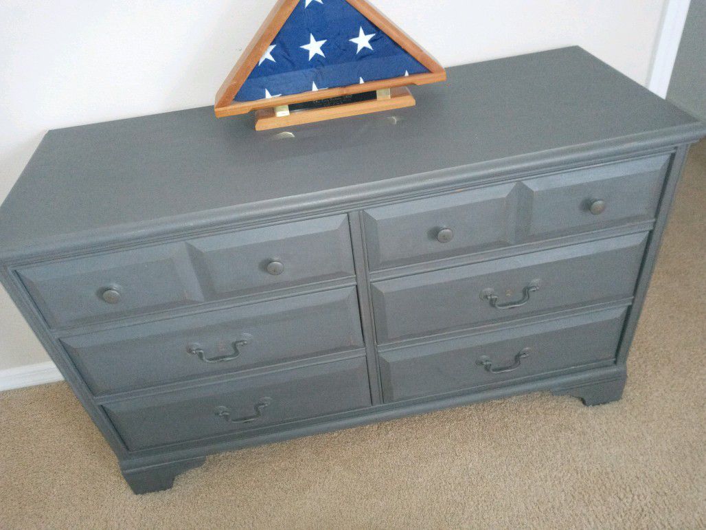 Dresser-USED TO STAGE HOME FOR SALE-NEW CONDITION