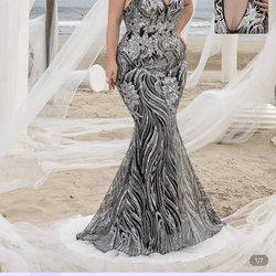 Faeriesty Curve Halter Neck Sleeveless Mermaid Evening Gown
