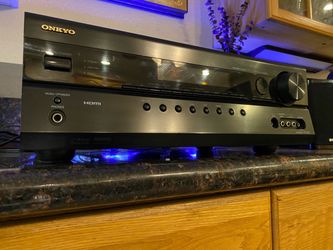 Onkyo  receiver surround sound
