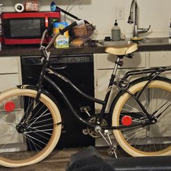 Huffy Nel Lesso Beach Cruiser