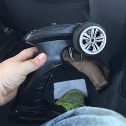 LEGENDARY RC CAR. REMOTE