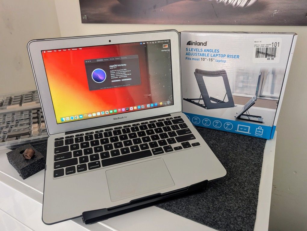 Many Random Accessories Things For Sale (MacBook Air, Dcx Latte Keycaps, accessories for Lenovo legion go, selfie stick, dock, Other Things)