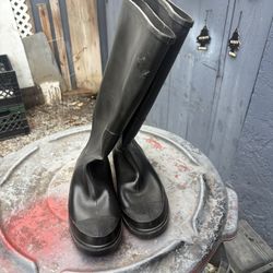 Rain Boots Size 9