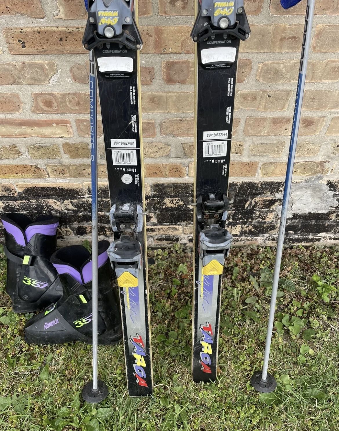 Vintage Atomic ACS K evlar System 70 Snow Skis