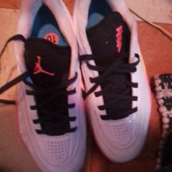 Nike Jordan Zion 4 in the "Sharonda" or "Daisy Flowers"