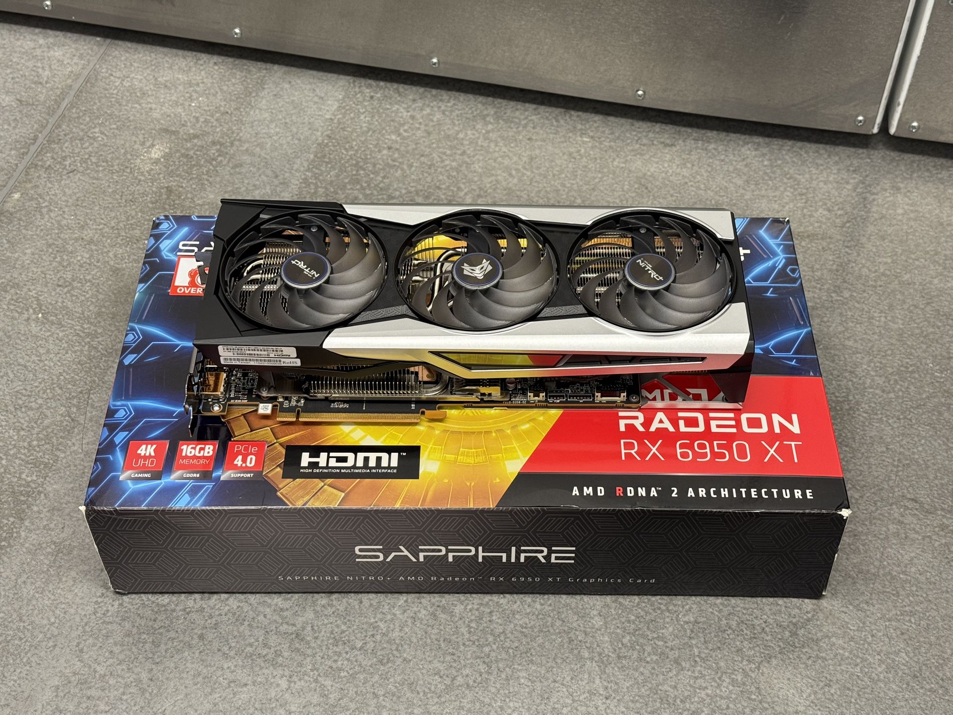 SAPPHIRE NITRO+ AMD Radeon RX 6950 XT 16GB GDDR6 GPU