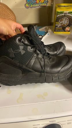 Security boots size 8