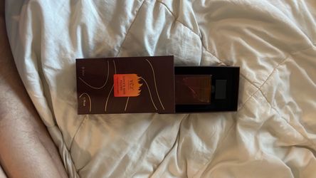 colonge (brand new but open, not sprayed at all)