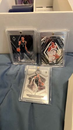 3 Victor Wembanyama rookie cards