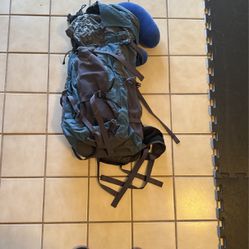 Osprey Stratos 40 - Hiking Overnight Backpack - USED ONCE