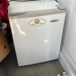 Mini Fridge 