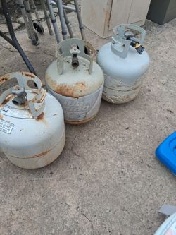 Grills And Propane Tanks 