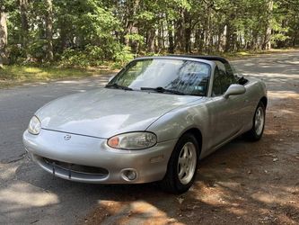 2000 Mazda MX-5 Miata