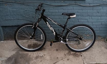 Fuji bike