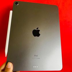 Apple IPad Air 4th Generation (10.9” Liquid Retina/ 2020 Model) 64GB with keyboard case, stylus pen & Accessories (256gb $499)