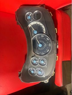 99-02 Escalde Cluster