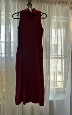 Burgundy maxi dress with turtleneck