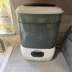 Baby Brezza Sterilizer & Dryer