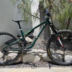 2021 Commencal Meta TR 29 Trail Enduro Bike 