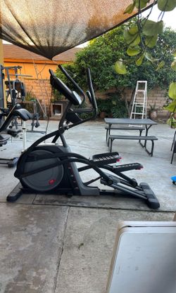 Free elliptical
