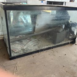 125 Fish Tank And Stand 