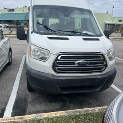 2017 Ford Transit