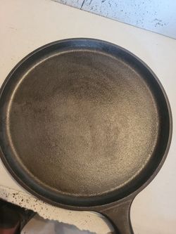 Cast Iron tortilla 10 in, Lodge USA, 906, EXCELLENT CONDITION,  E MESA