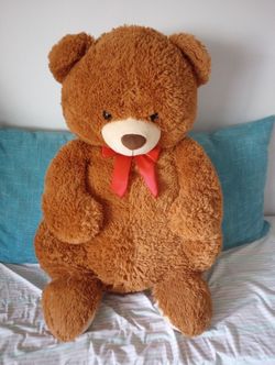 Kids Teddy And  Shopkins With Misc Toys.