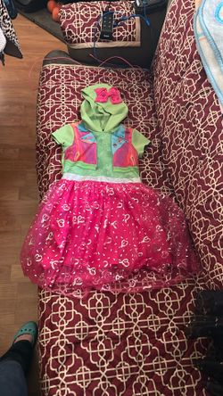 JoJo Siwa costume/dress