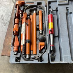 Central Hydraulics, Portable Puller 10 Ton