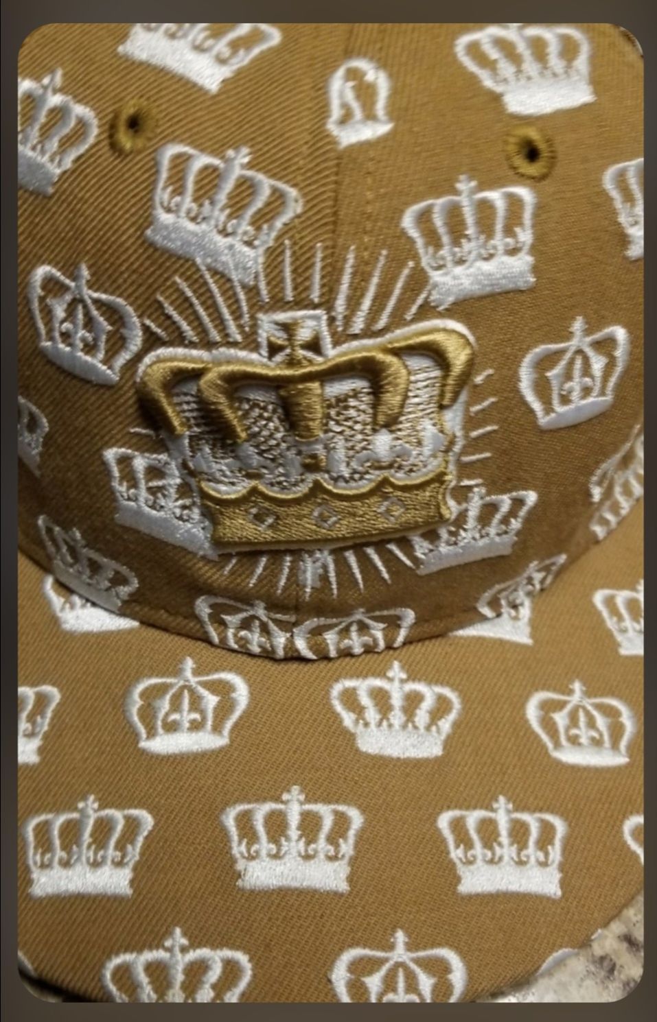 Brand new men's Hat ( never used ).