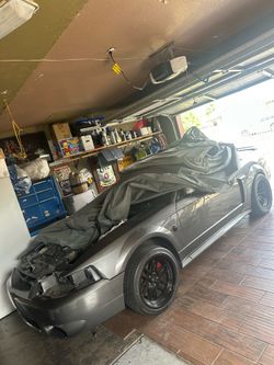 2004 Ford Mustang