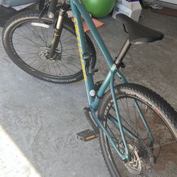 Specialized Rockhopper 2020 Bike Size M