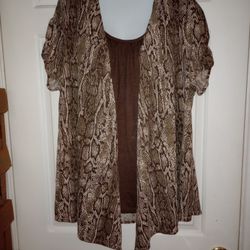 #18 • Women's Top Size 18/20
