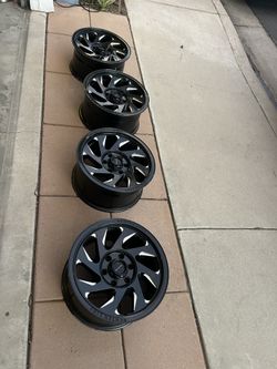 Center Line Wheels