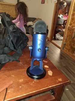 Blue Yeti Nano USB Microphone - Midnight Blue, take cash, or cash app